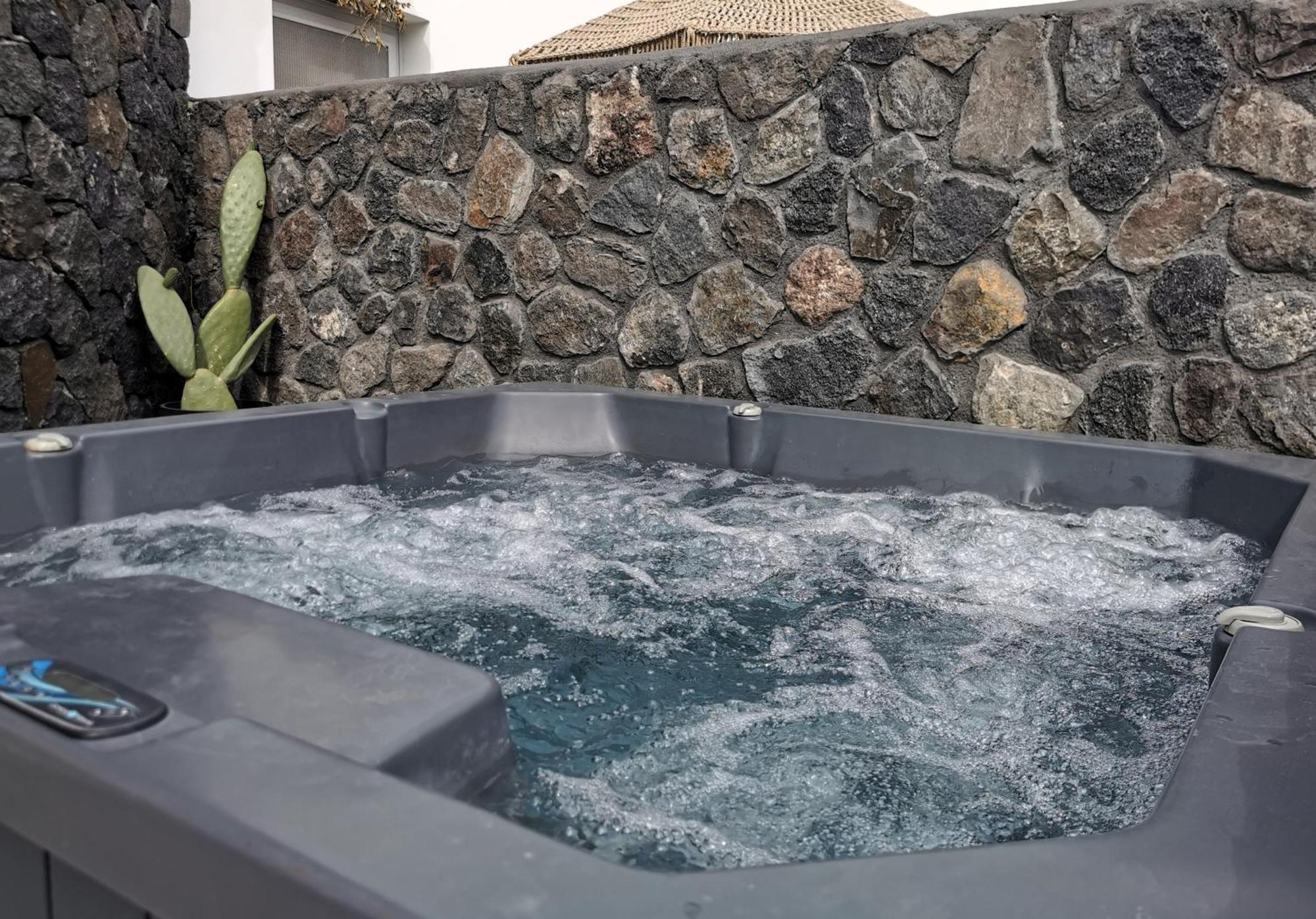 Alafropetra Luxury Suites Akrotírion Kültér fotó